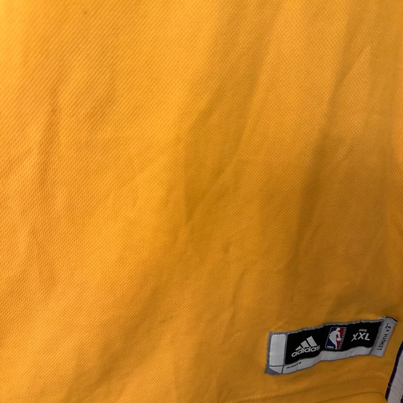 Adidas NBA Swingman Los Angeles Lakers Kobe Bryant Jersey Home Gold Size 2XL - Picture 2 of 9